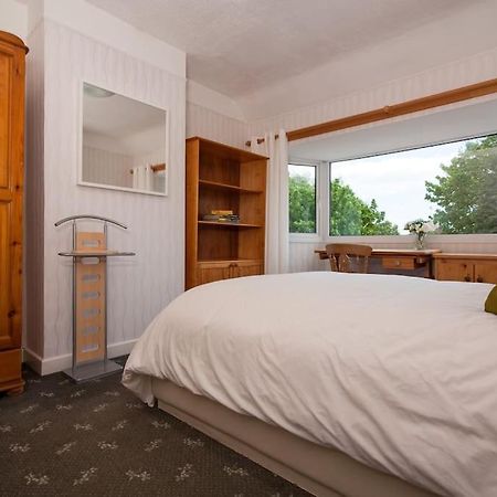 Comfortable Rooms Birmingham Bagian luar foto