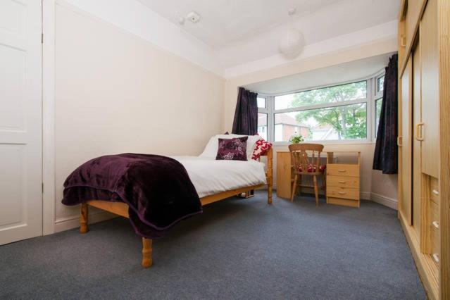 Comfortable Rooms Birmingham Bagian luar foto